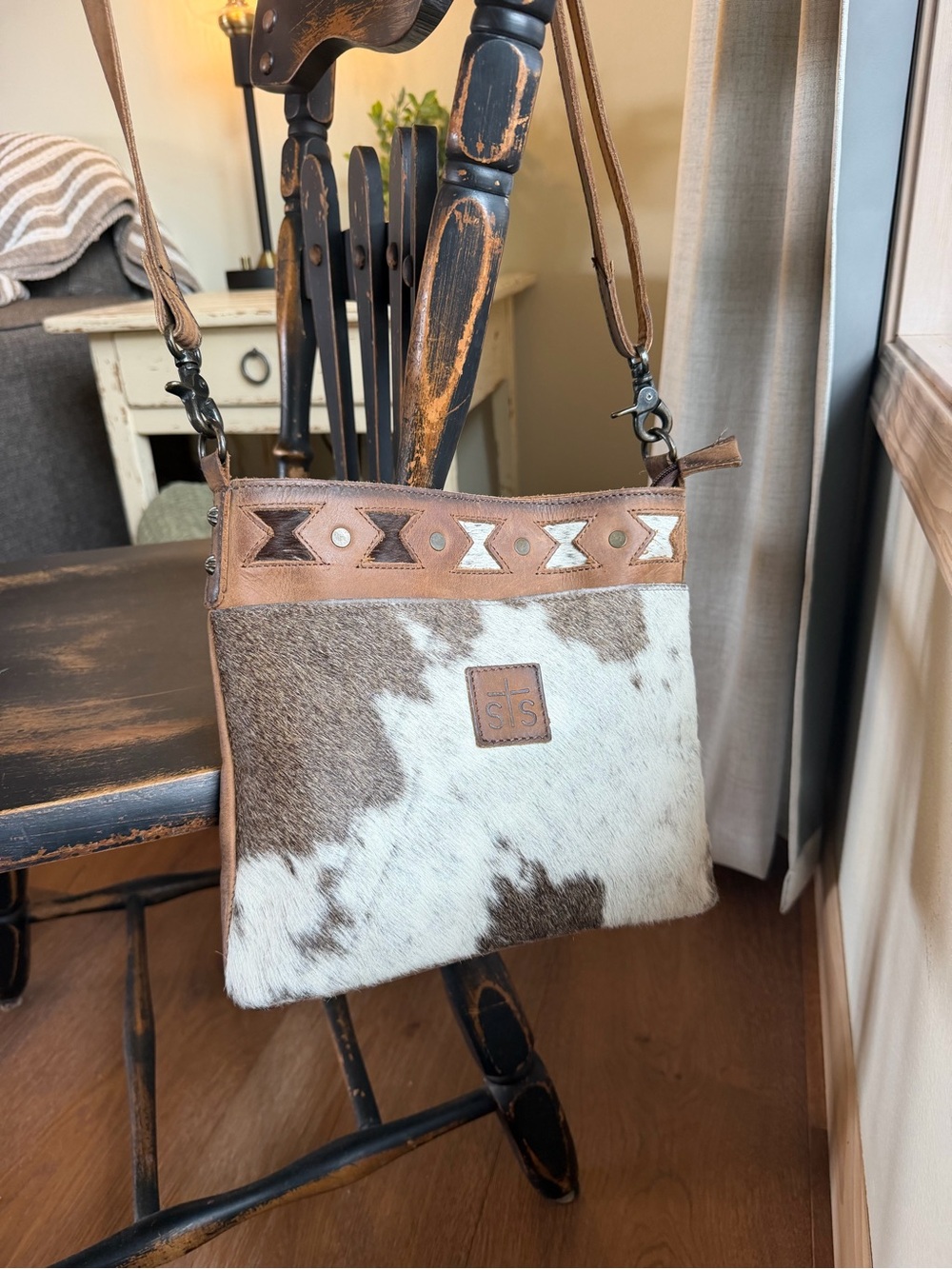 STS Ranchwear Brown & White Hair-On-Hide Southwestern Crossbody